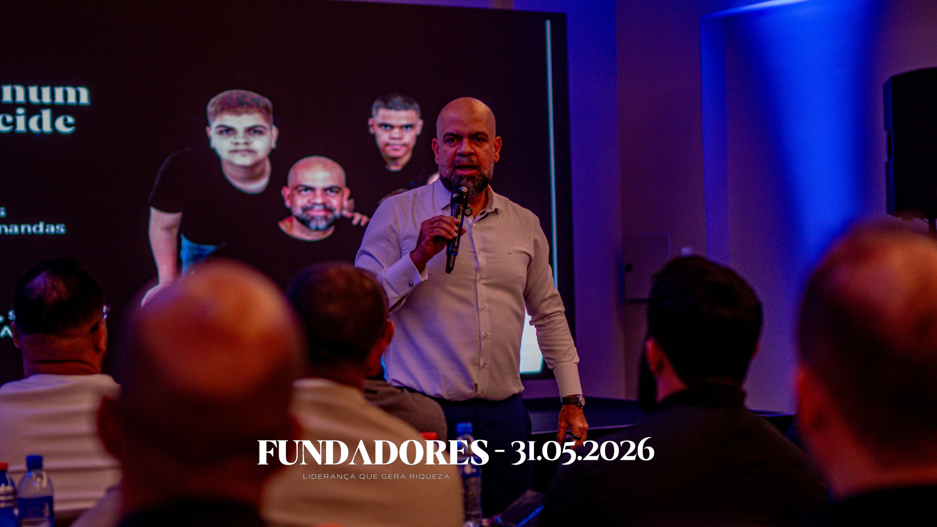 Fundadores — momento 4